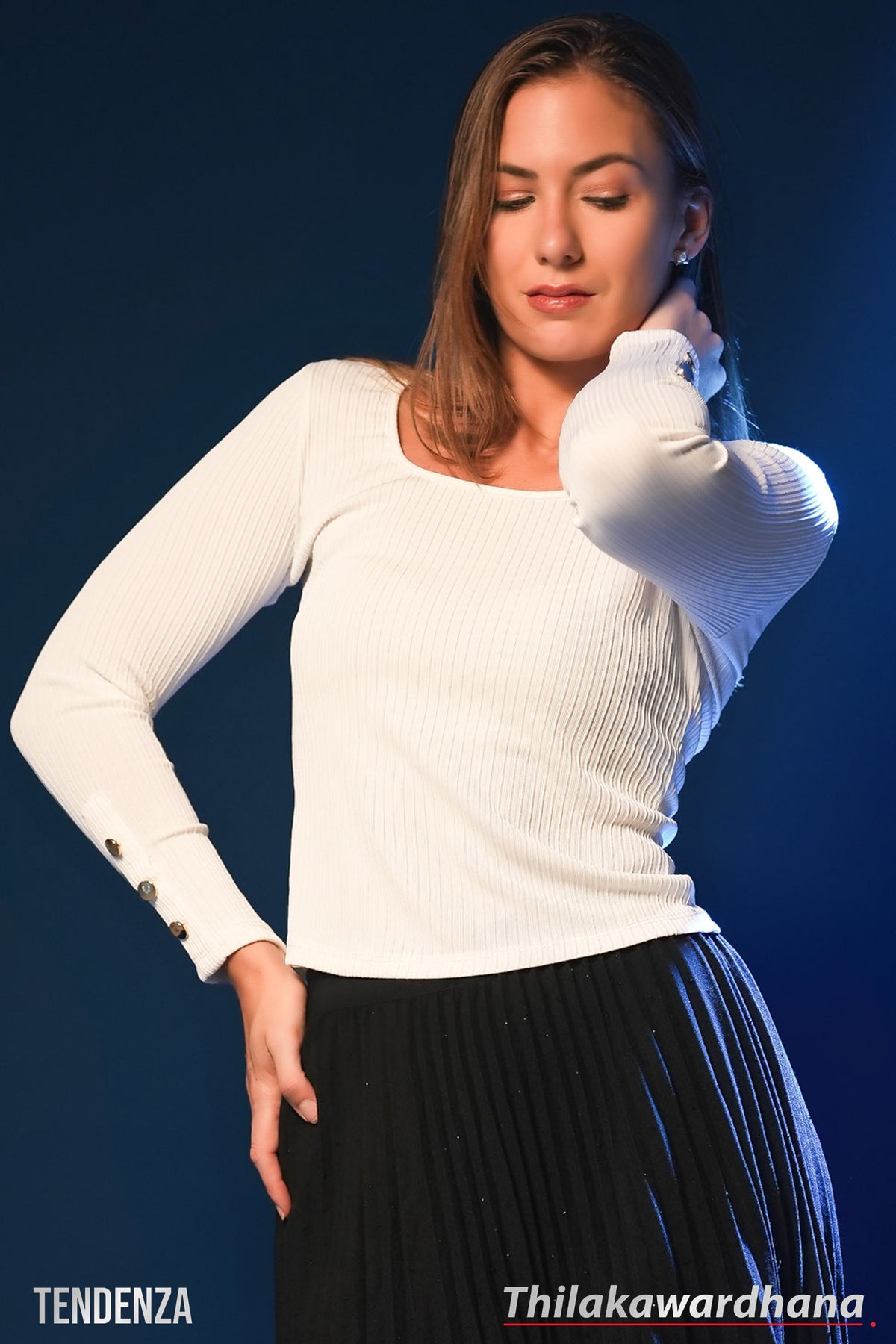 Tendenza Scoop Neckline Rib Top