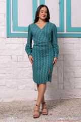 Tendenza Front Ovelapped Gold Buckle Detailed Dress