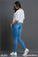 Mid Washed Skinny Jean