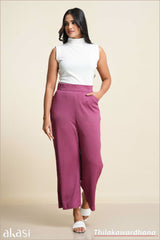 Akasi Textured High Waist Pant