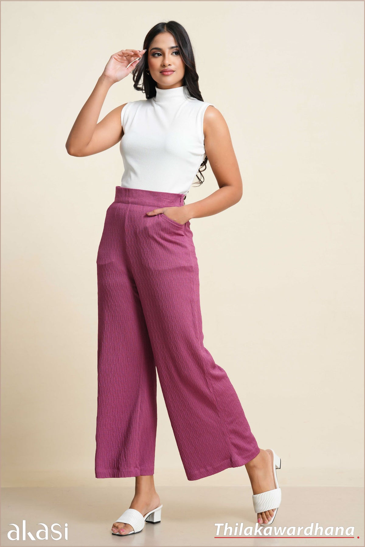 Akasi Textured High Waist Pant