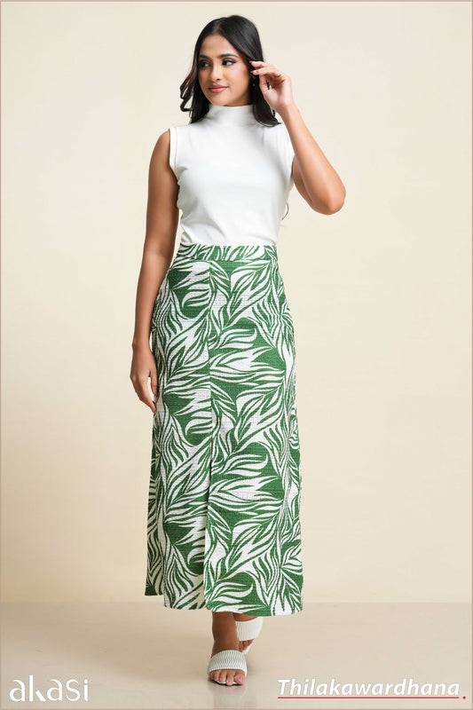 Akasi Slit Detailed Printed Cutlawn Skirt