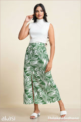 Akasi Slit Detailed Printed Cutlawn Skirt
