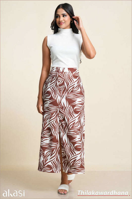 Akasi Slit Detailed Printed Cutlawn Skirt