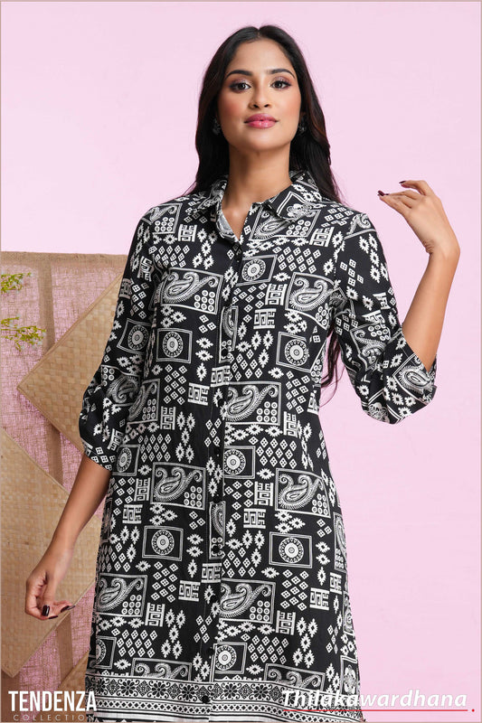 Tendenza Printed Three Quarter Sleeve Dress