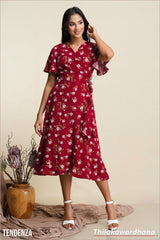 Tendenza Slit Hem Midi Dress