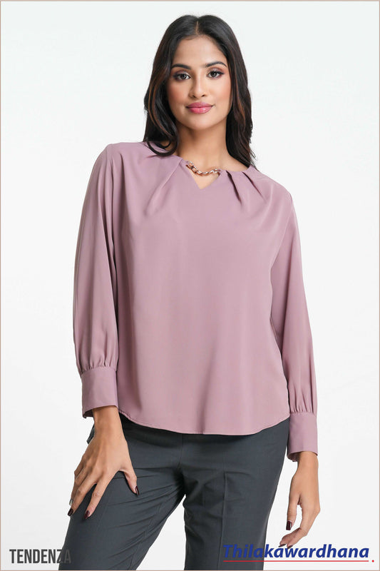 Tendenza Neck Chain Detailed WW Top