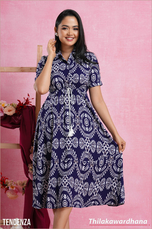 Tendenza Waist Tassle Detailed Midi Dress