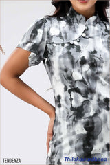 Tendenza Mandarin Collar Bodycon Dress