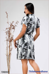 Tendenza Mandarin Collar Bodycon Dress