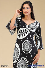 Tendenza V Neck Detailed Maxi Dress