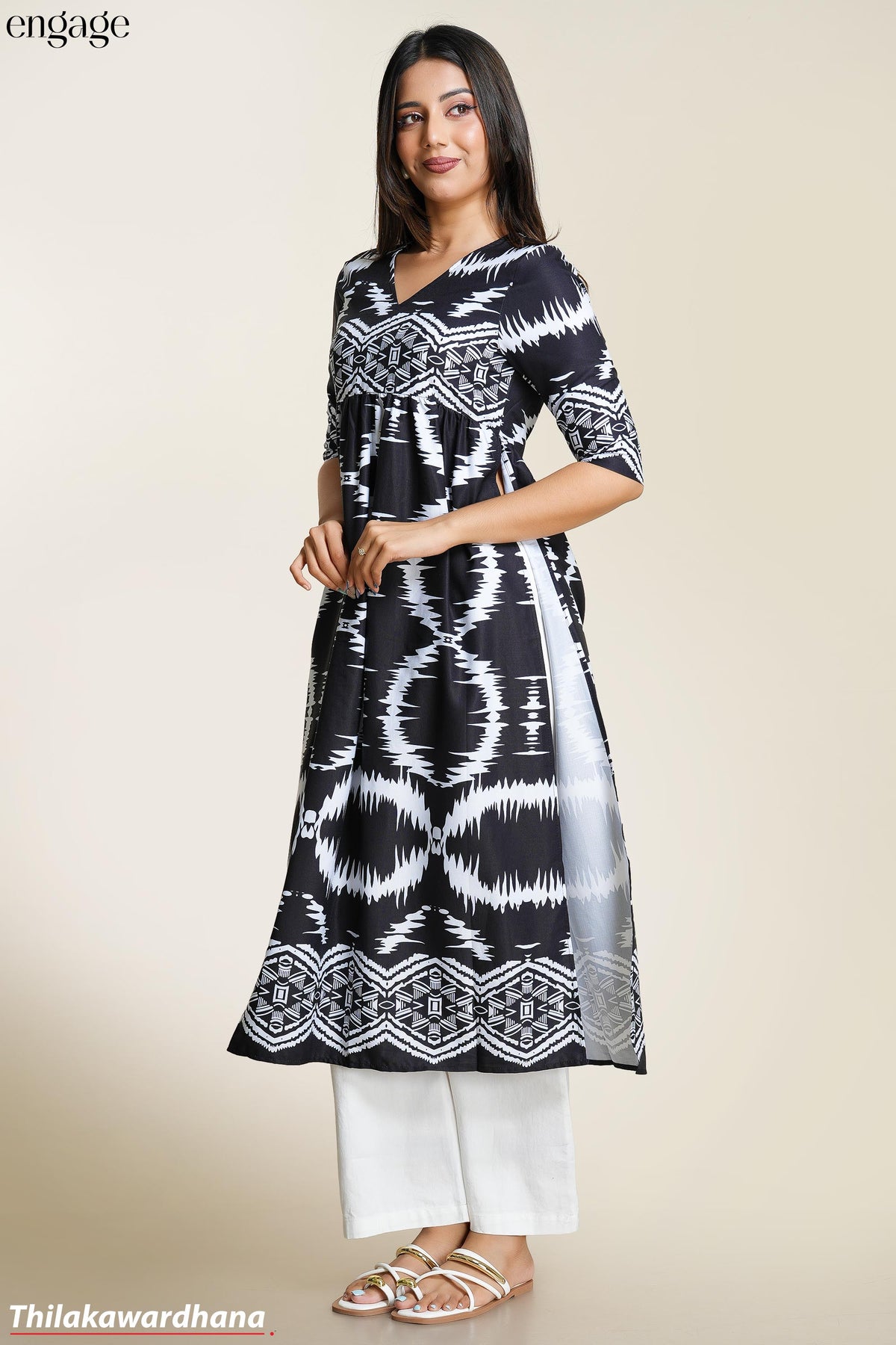 Engage Printed Kurtha Top