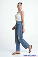 Light Washed Ripped Jean