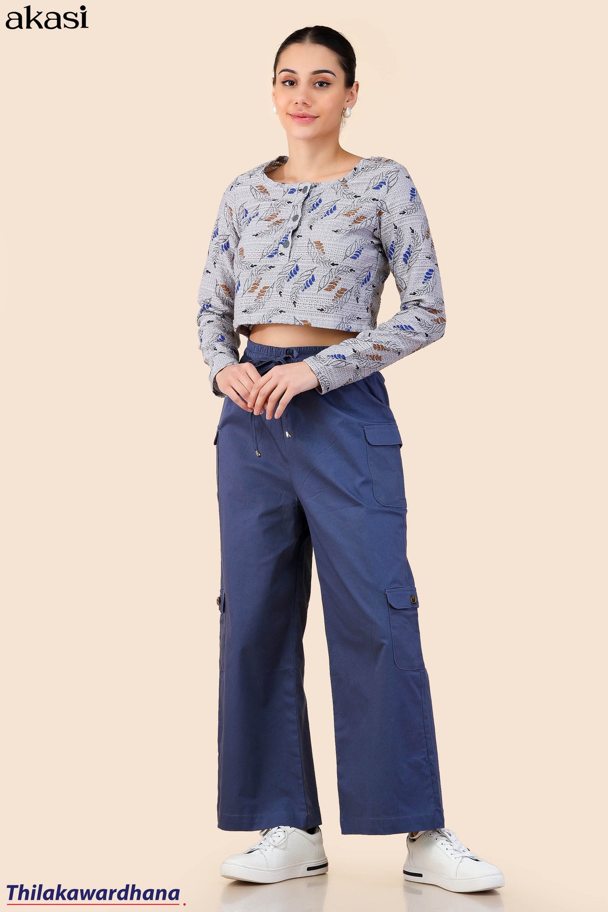 Akasi High-Waist Cargo Pant