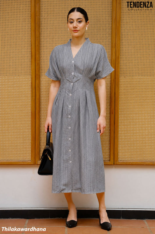 Tendenza Fitted Waist Midi Dress