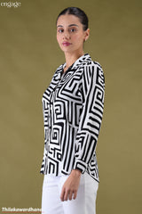 Engage Geometric Print Long Sleeve Top