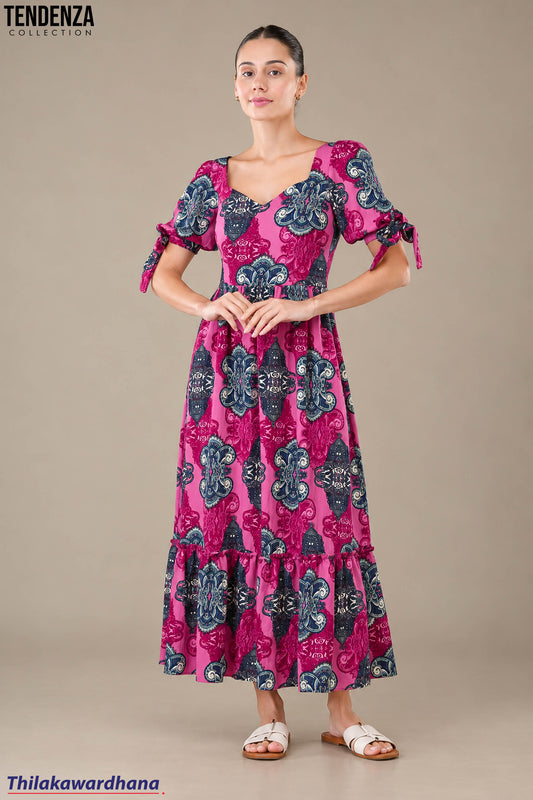 Tendenza Sweetheart Neckline Tiered Maxi Dress